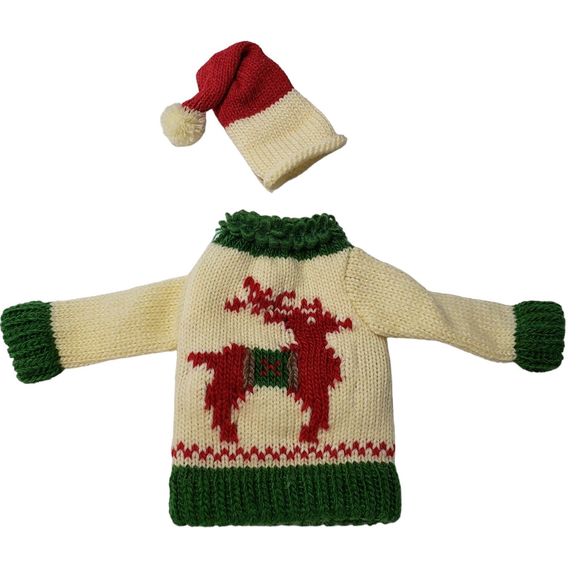 Christmas Sweater and Hat for Bottle of Wine (or drink of choice ; ) - Picture 2 of 3